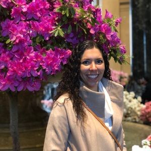 Meet your Posher, Nicolette